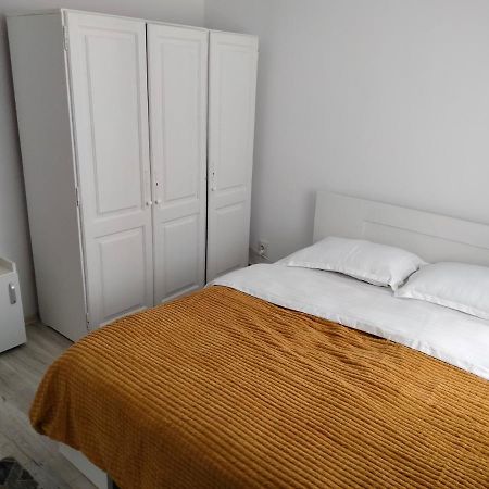 Bulevard Apartament Lejlighed Alba Iulia Eksteriør billede
