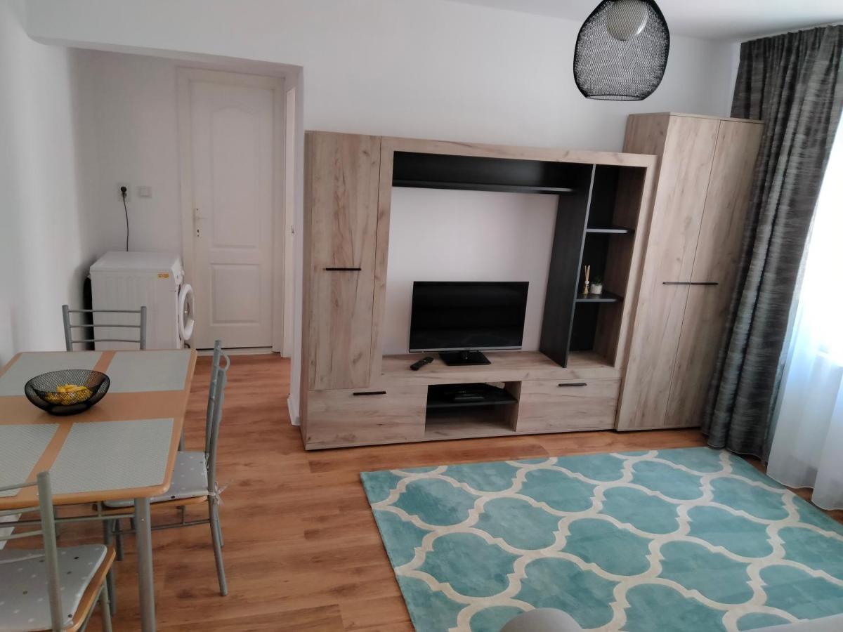 Bulevard Apartament Lejlighed Alba Iulia Eksteriør billede